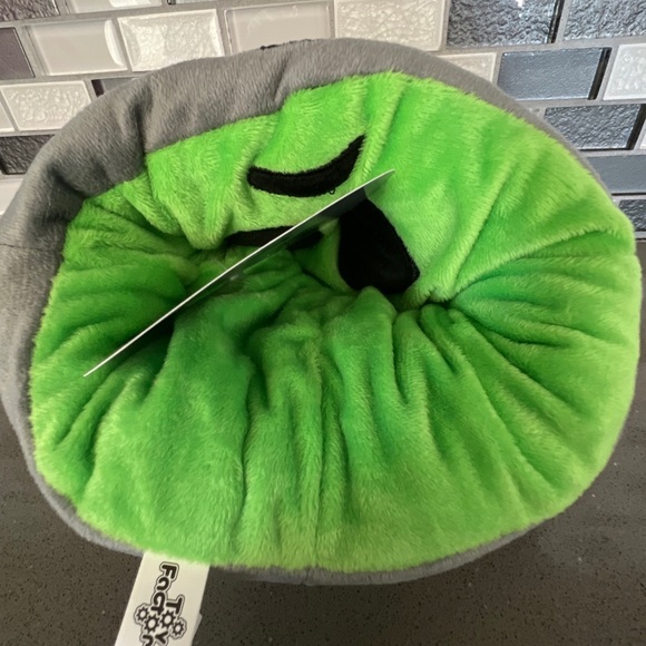 MOODIE Reversible Alien Double Sided Flip Plush / Green & Gray / 5” / BRAND NEW - Picture 15 of 16